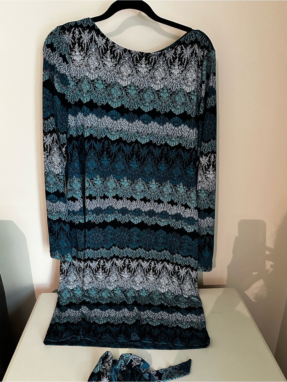 Women’s Long Sleeve Patterned Teal and Navy Dress